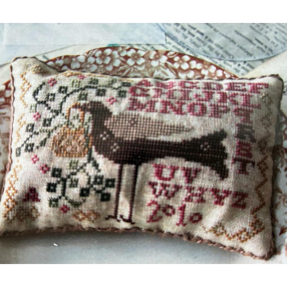 OOP Blackbird Designs GATHERING BASKET Cross Stitch Pattern Reward of Merit USED